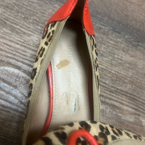 BCBG Generation 7.5 Leopard Print/orange Ballet Flats- good condition with wear - Picture 8 of 11